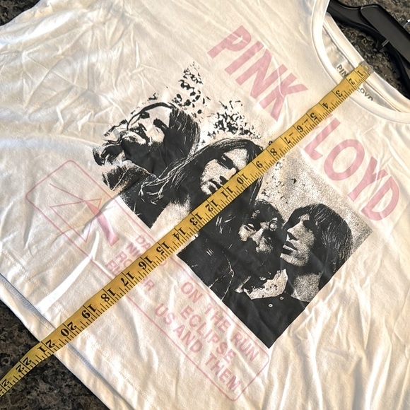 Pink Floyd oversized cropped Graphic T-Shirt NWT XL - Picture 9 of 9